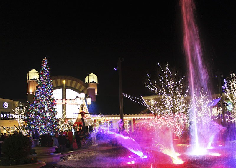 Brite Nites Lights up Station Park